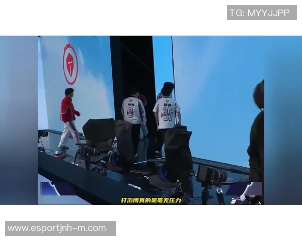 王者荣耀热议JDG技术争议引发玩家热烈讨论与反思